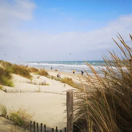 Montcalm Climatise En Plein Ecusson Appartamento